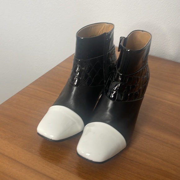 John Fluevog Doreen Boots Size 7 - Picture 4 of 12